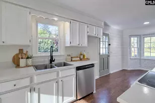 140 Old Pond Ln, Columbia, SC 29212 - Photo 1