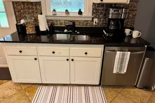 6 Riverview Ct, Columbia, SC 29201 - Photo 11