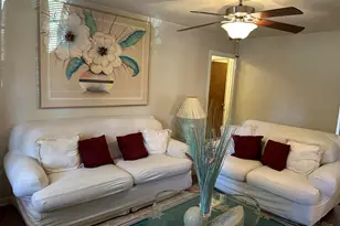 1411 E Harrison Ext St, Dillon, SC 29536 - Photo 5