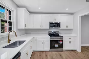 141 Jefferson Pl, Columbia, SC 29212 - Photo 11