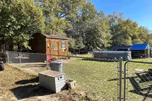 2628 Rembert Church Rd, Dalzell, SC 29040 - Photo 7