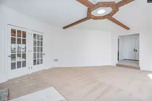 256 Calcutta Dr, West Columbia, SC 29172 - Photo 9