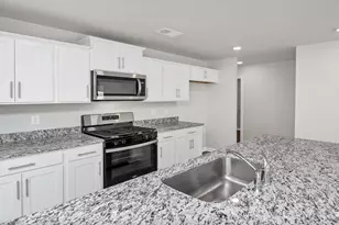 337 Bevington Brk Ln, Hopkins, SC 29061 - Photo 7