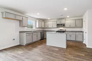 118 Kirkwood Ct, Orangeburg, SC 29118 - Photo 7