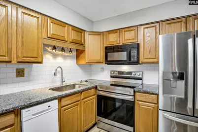 1825 Saint Julian Place 9B, Columbia, SC 29204 - Photo 9