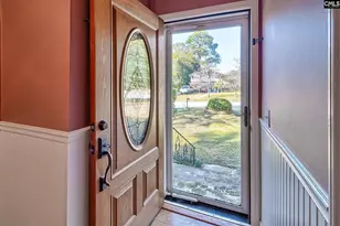 111 Evergreen Ln, Cayce, SC 29033 - Photo 3