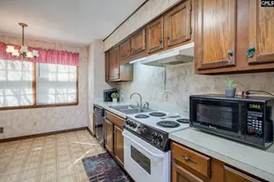 112 Longview Rd, West Columbia, SC 29169 - Photo 9