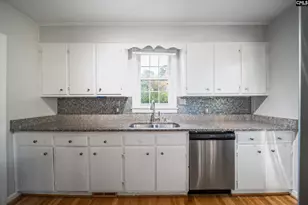 1822 Glenwood Rd, Columbia, SC 29204 - Photo 11