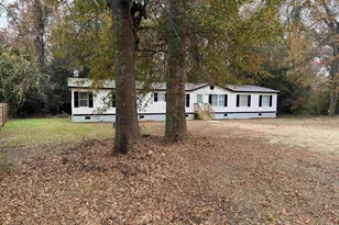 409 Palm Harbor Dr, Orangeburg, SC 29115 - Photo 5