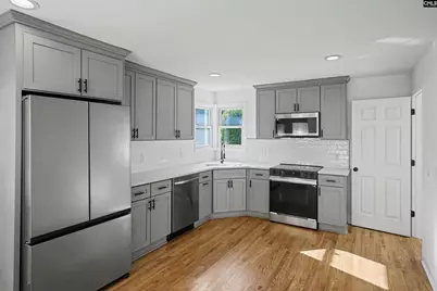 3847 Montgomery Avenue, Columbia, SC 29205 - Photo 3