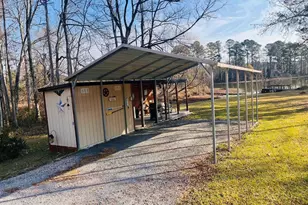 139 Harbors End Dr, Saluda, SC 29138 - Photo 27