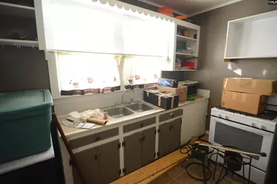 560 Oak Street, Winnsboro, SC 29180 - Photo 3