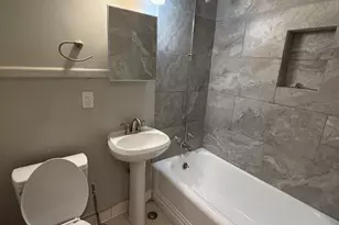 1219 Elmwood Ave 1, Columbia, SC 29201 - Photo 9