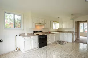 1744 Brantley Dr, Charleston, SC 29412 - Photo 15