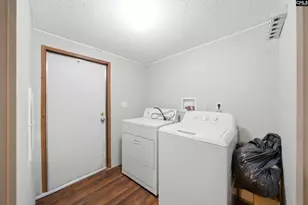 233 Peeler Rd, Gaston, SC 29053 - Photo 17