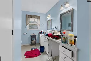 125 Robin Forest Dr, West Columbia, SC 29170 - Photo 17