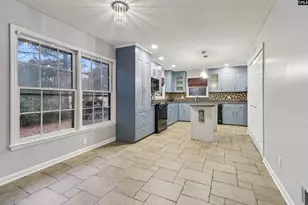 221 Viking Dr, Columbia, SC 29229 - Photo 13