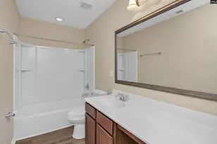 421 Laurel Leaf Dr, West Columbia, SC 29169 - Photo 21