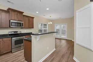 421 Laurel Leaf Dr, West Columbia, SC 29169 - Photo 9