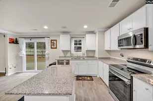 169 Carriagebrook Cir, Camden, SC 29020 - Photo 17