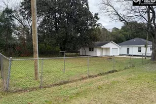 822 Chesnut St, Camden, SC 29020 - Photo 9