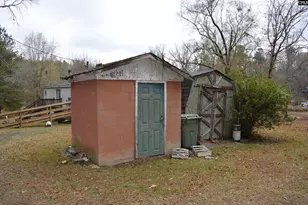 1613 Lake Shore Rd, Camden, SC 29020 - Photo 3