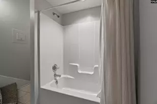 415 Pine St, Camden, SC 29020 - Photo 69