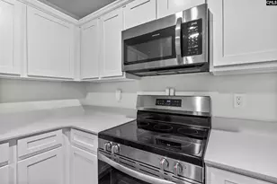 1021 Goose Branch Dr, Hopkins, SC 29061 - Photo 9