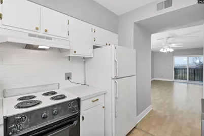 619 King Street 610, Columbia, SC 29205 - Photo 9