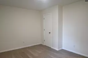 610 Milligan St, Newberry, SC 29108 - Photo 13