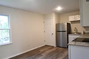 610 Milligan St, Newberry, SC 29108 - Photo 7