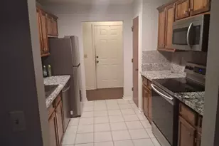 2007 Creekside Way 707, Columbia, SC 29210 - Photo 9