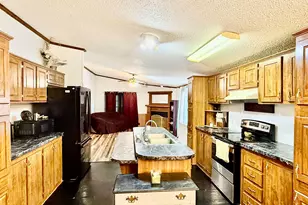 427 Syrup Mill Rd, Ridgeway, SC 29130 - Photo 7