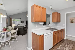 500 Garden Arbor Ln, Lexington, SC 29072 - Photo 5