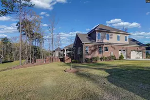 207 W Arrowleaf Ln, Elgin, SC 29045 - Photo 73