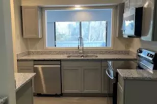 81 Ridge Lake Dr, Columbia, SC 29209 - Photo 3