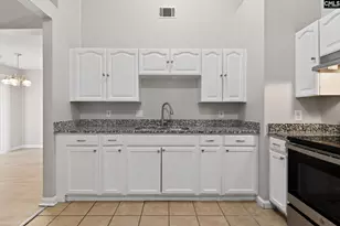 112 Raintree Ln, Hopkins, SC 29061 - Photo 11