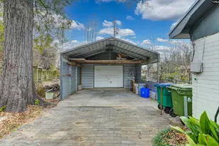 2613 Riverside Ln, Cayce, SC 29033 - Photo 15