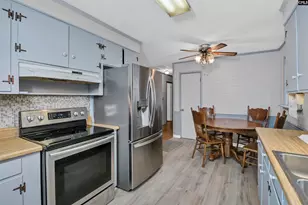 4101 Boxwood Dr, Columbia, SC 29205 - Photo 13