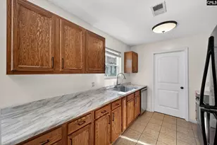 1539 Ben Franklin Rd, Leesville, SC 29070 - Photo 5