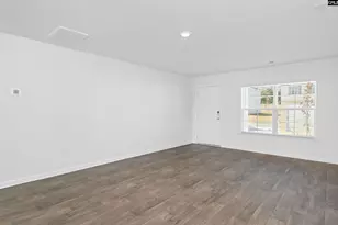 426 Wisteria Walk Wy, Hopkins, SC 29061 - Photo 5