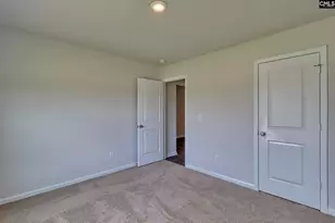 807 Cattle Egret Ln, Hopkins, SC 29061 - Photo 9