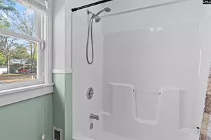 1910 Kendall St, Camden, SC 29020 - Photo 13