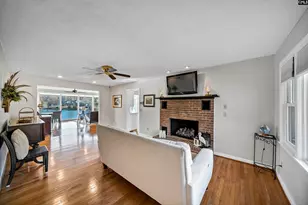 640 Mallard Dr, Chapin, SC 29036 - Photo 3