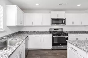 1351 Mosser Dr, Columbia, SC 29203 - Photo 9