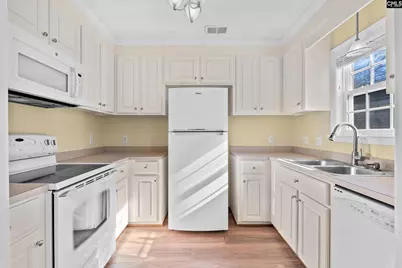 423 Planters Drive, Columbia, SC 29209 - Photo 17