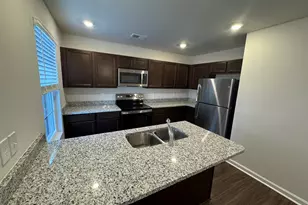 811 Coburg Ln, Lexington, SC 29073 - Photo 9