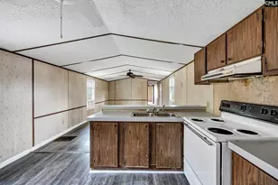 2152 Congaree Rd, Eastover, SC 29044 - Photo 7