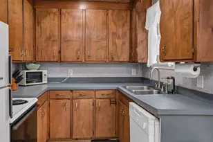 1230 Greenville Cir, Columbia, SC 29210 - Photo 11