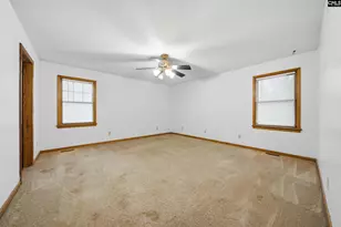 300 Lost Creek Dr, Columbia, SC 29212 - Photo 17